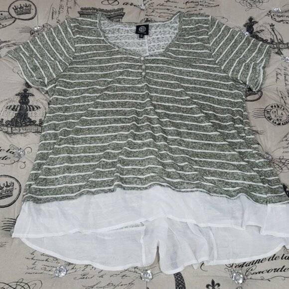 Bobeau Caty Slub Knit Mixed Media T-Shirt - Picture 5 of 5